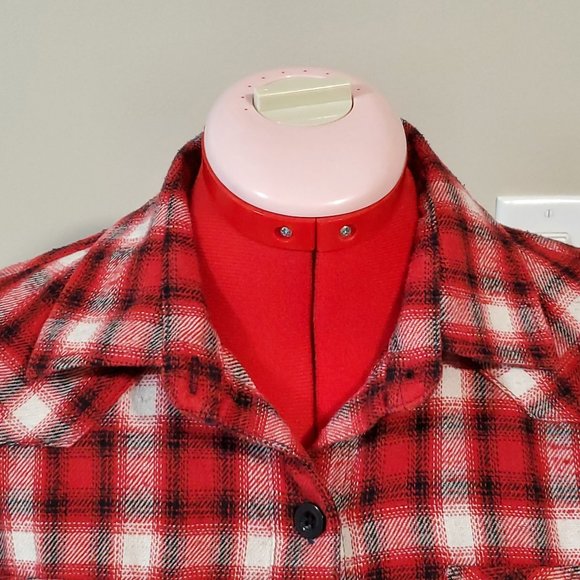 “Molokai” Women’s Red Plaid Button-up Shirt – S - Picture 2 of 7